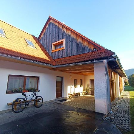 Vidiecky apartmán Kubo Pavčina Lehota Exteriér fotografie
