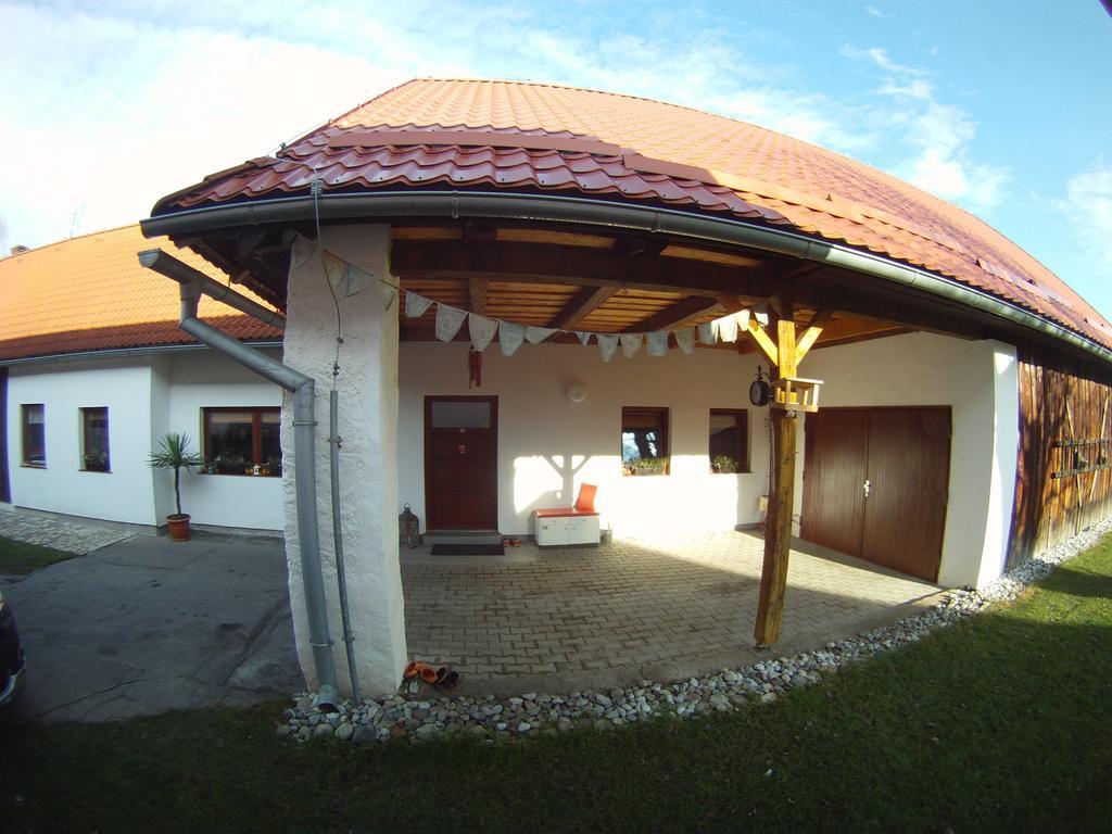 Vidiecky apartmán Kubo Pavčina Lehota Exteriér fotografie